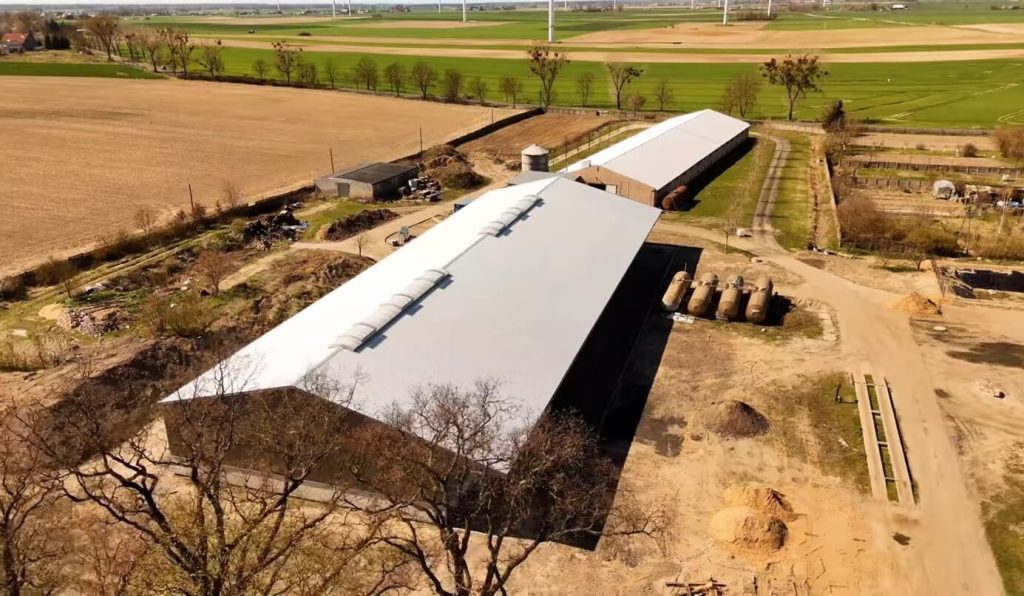 Obiekt magazynowy, Wysoka